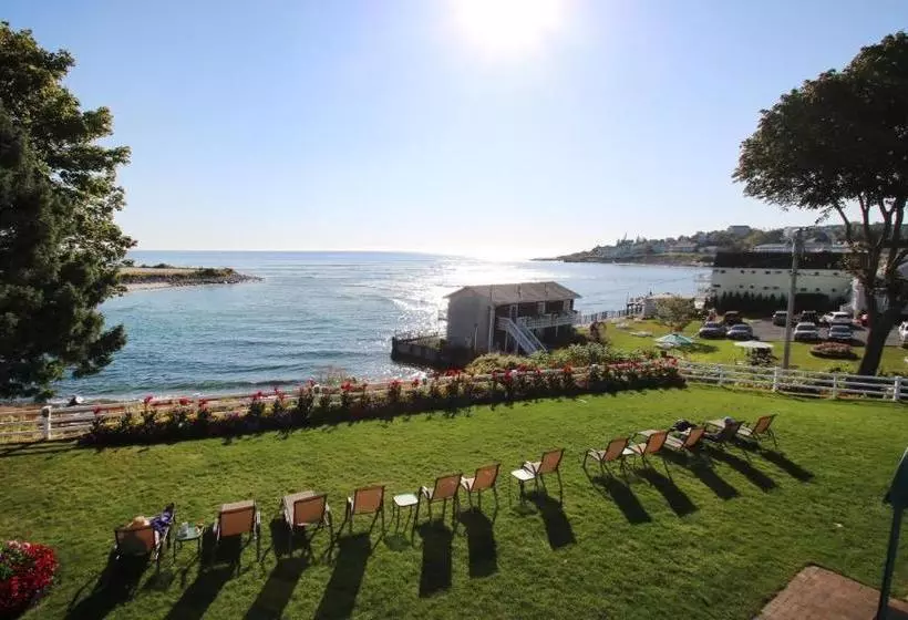 בית מלון כפרי Terrace By The Sea