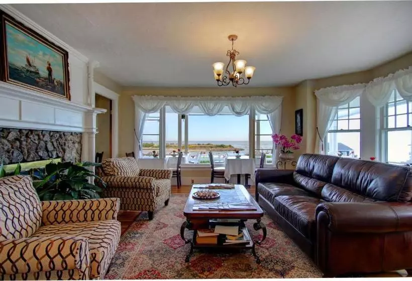 בית מלון כפרי Terrace By The Sea