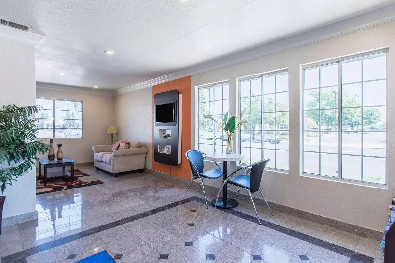 Motel 6kingsburg, Ca