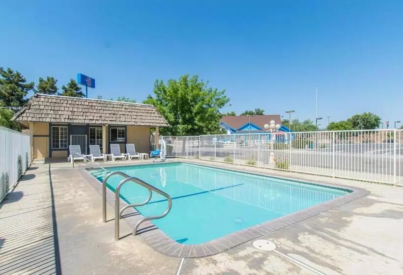 Motel 6kingsburg, Ca