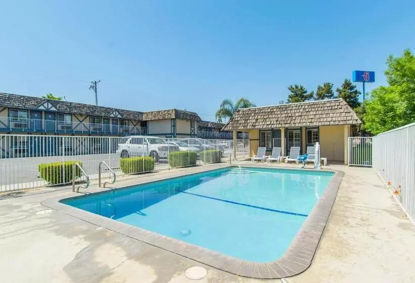 Motel 6kingsburg, Ca