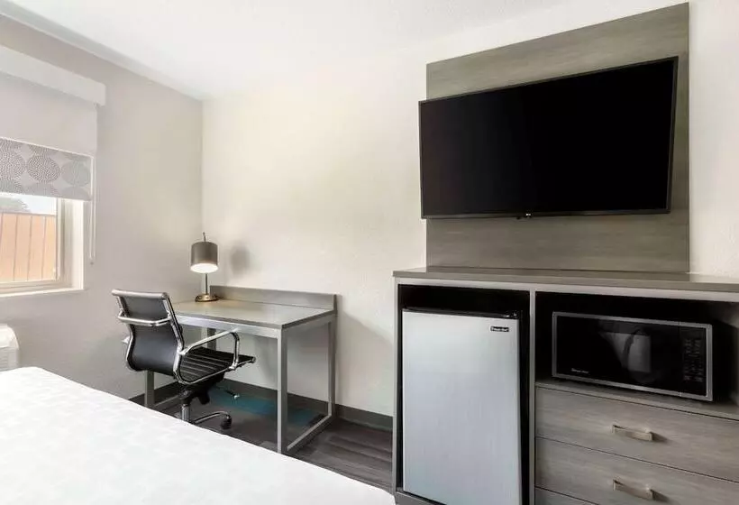 مُتل Clarion Pointe Prescott Valley