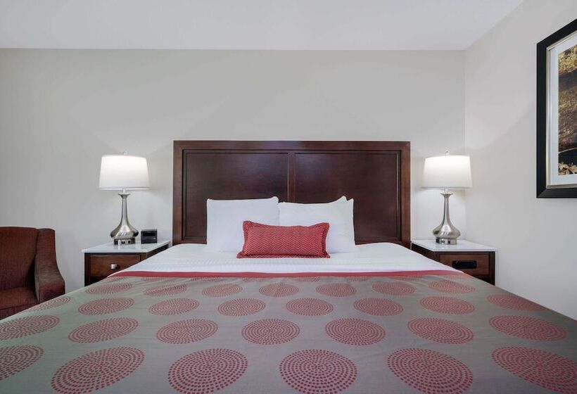 모텔 Ramada By Wyndham Minneapolis Golden Valley