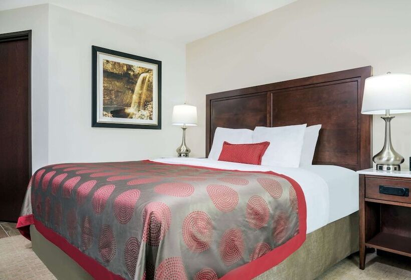 모텔 Ramada By Wyndham Minneapolis Golden Valley