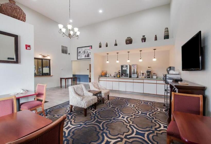 מוטל Red Carpet Innindian Head