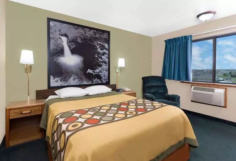 فندق على الطريق Super 8 By Wyndham Antigo