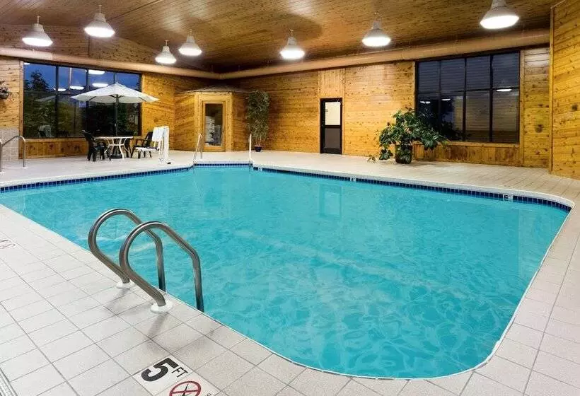 فندق على الطريق Super 8 By Wyndham Antigo