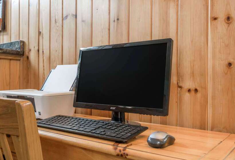 Motel Super 8 By Wyndham Baxter/brainerd Area