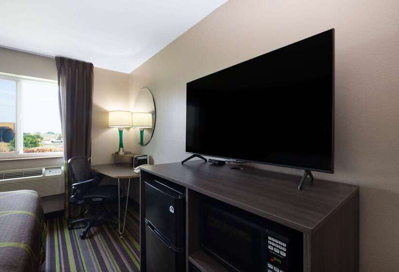 מוטל Super 8 By Wyndham Belgrade/bozeman Airport