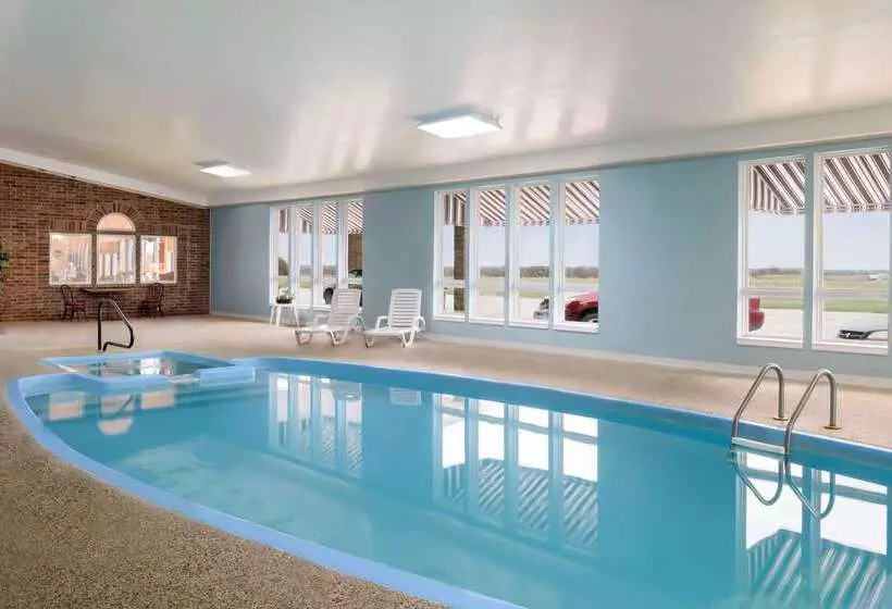 فندق على الطريق Super 8 By Wyndham Bethany Mo