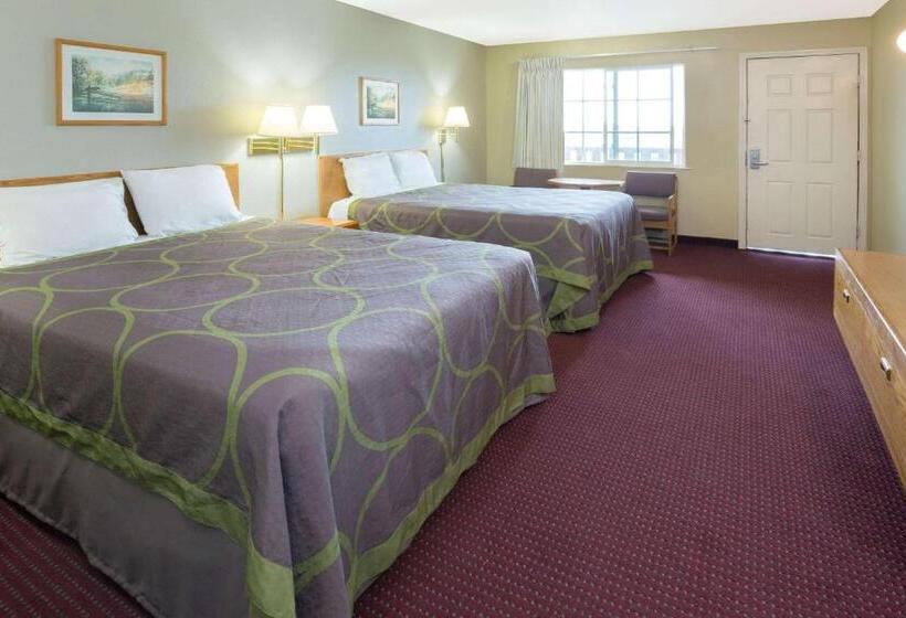 汽车旅馆  Super 8 By Wyndham Crescent City