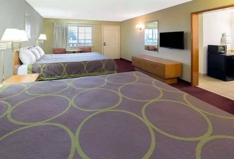 モーテル Super 8 By Wyndham Crescent City