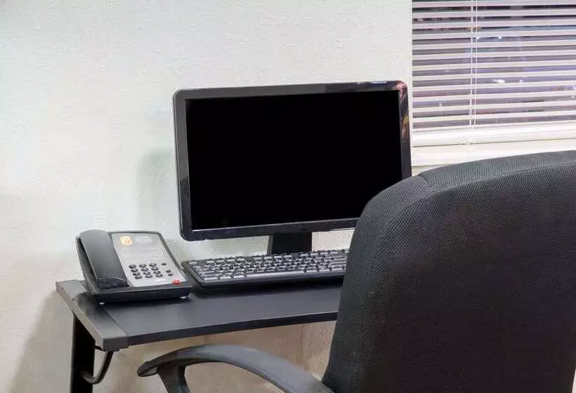 모텔 Super 8 By Wyndham Danville