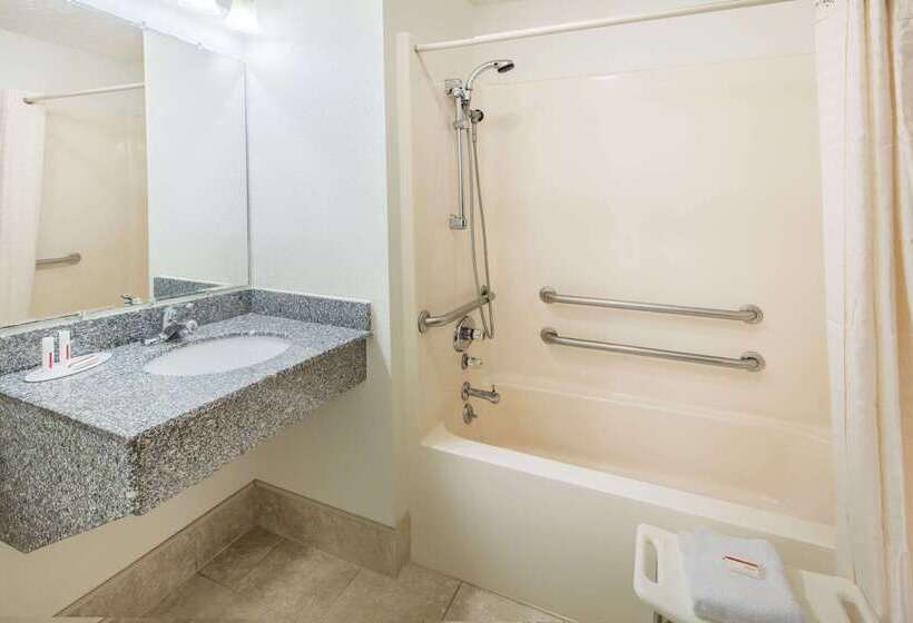 מוטל Super 8 By Wyndham Danville