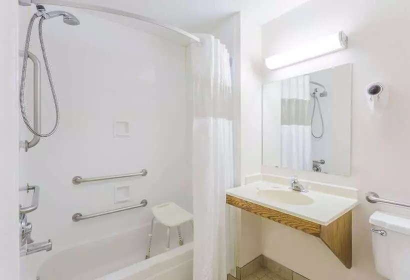 Мотель Super 8 By Wyndham Elgin