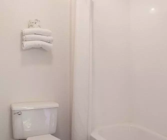 Мотель Super 8 By Wyndham Elgin