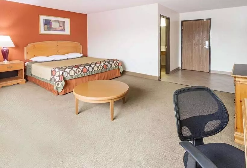 Мотель Super 8 By Wyndham Elgin