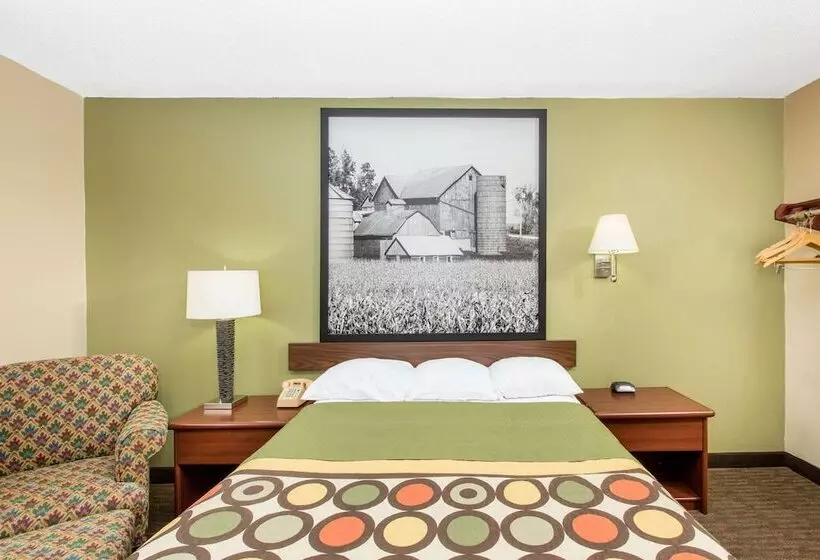 Мотель Super 8 By Wyndham Fairmont