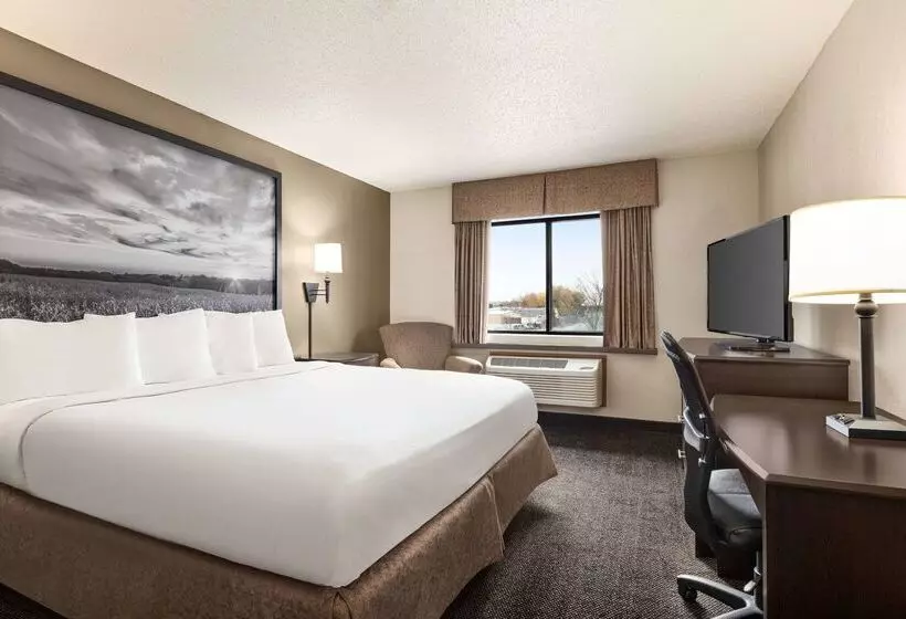 모텔 Super 8 By Wyndham Lincoln North