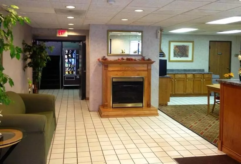 מוטל Super 8 By Wyndham Logansport