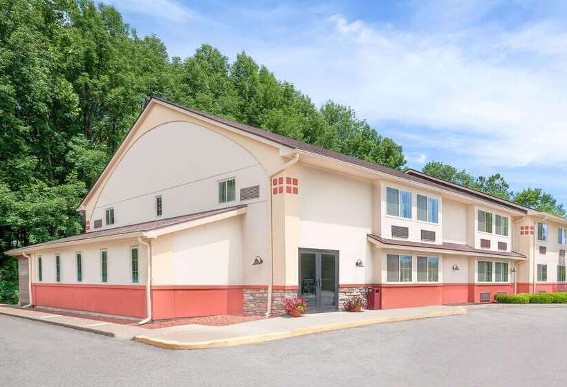 Motel Super 8 By Wyndham Oneonta/cooperstown