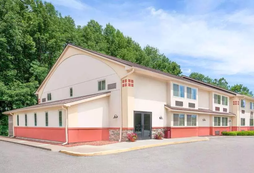 فندق على الطريق Super 8 By Wyndham Oneonta/cooperstown