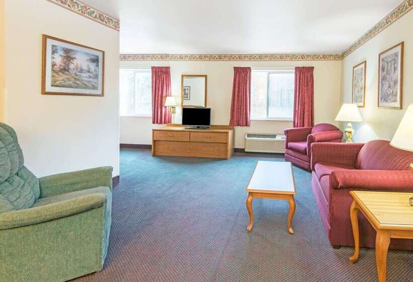 汽车旅馆 Super 8 By Wyndham Richfield Cleveland