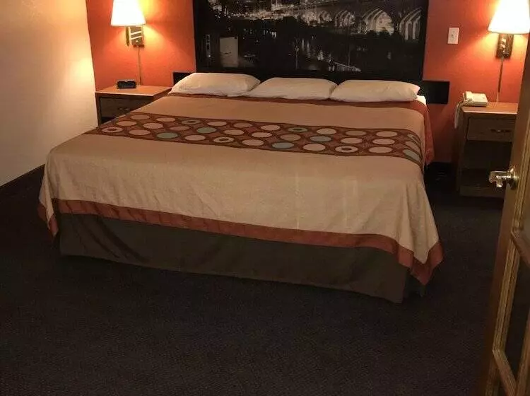 모텔 Super 8 By Wyndham Richfield Cleveland