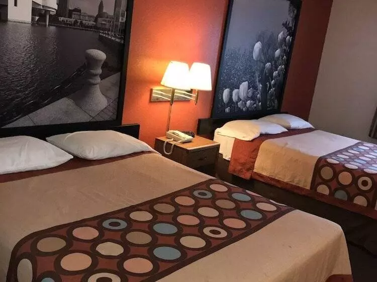 모텔 Super 8 By Wyndham Richfield Cleveland