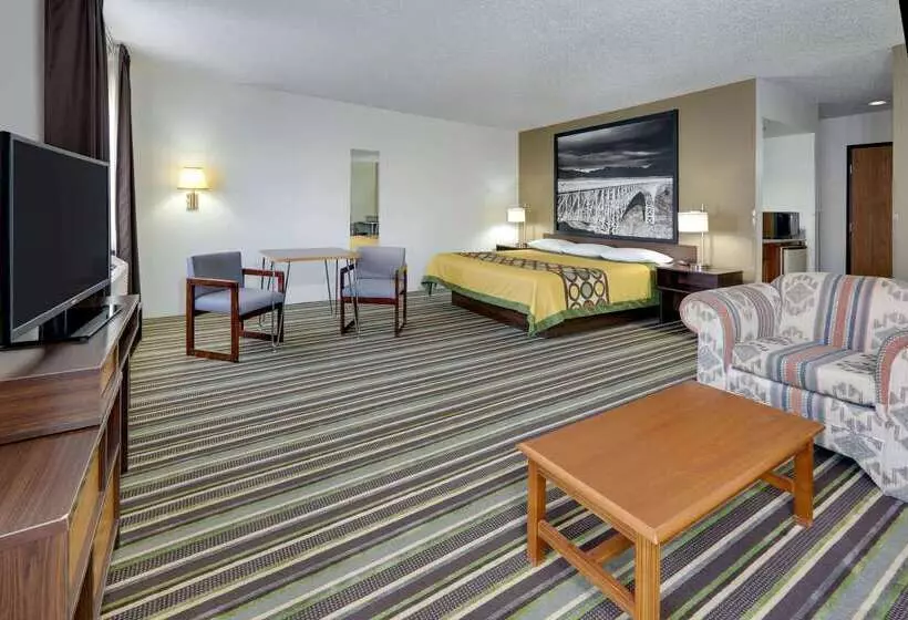 汽车旅馆 Super 8 By Wyndham Roswell