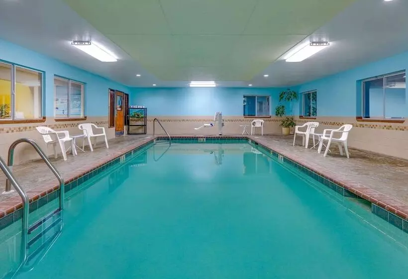 汽车旅馆 Super 8 By Wyndham Roswell