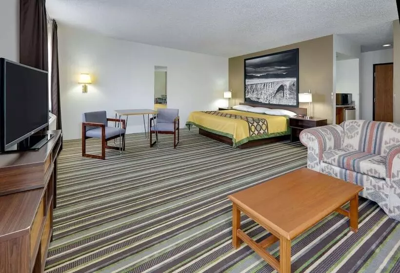 汽车旅馆 Super 8 By Wyndham Roswell