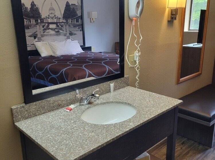 モーテル Super 8 By Wyndham Sullivan