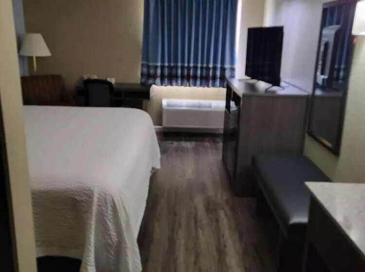 모텔 Super 8 By Wyndham Sullivan