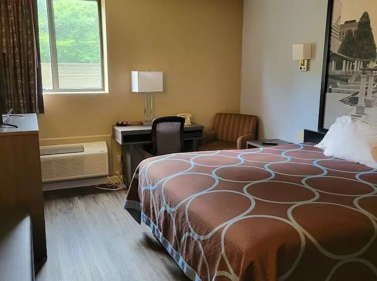 모텔 Super 8 By Wyndham Sullivan