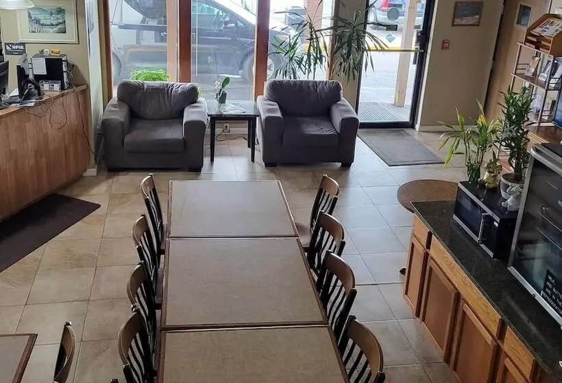 모텔 Super 8 By Wyndham Sullivan