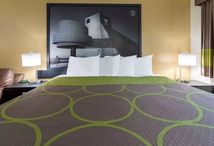 Мотель Super 8 By Wyndham Wooster