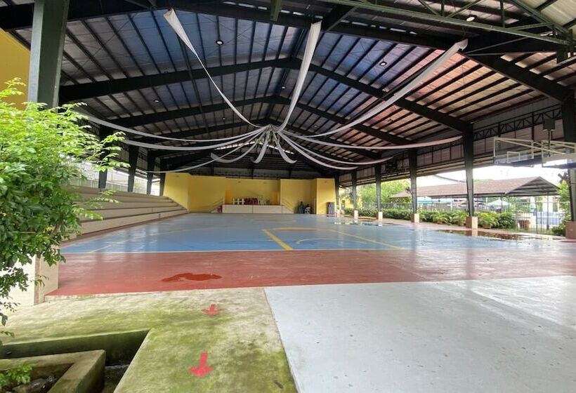 Amaro Resort By Cocotel