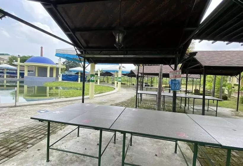 Amaro Resort By Cocotel