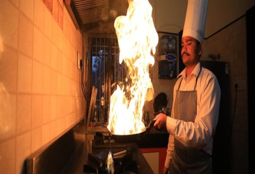 Harnawa Haveli   Hostel