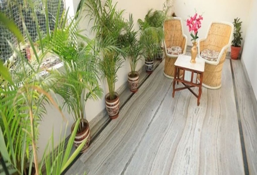 Harnawa Haveli   Hostel