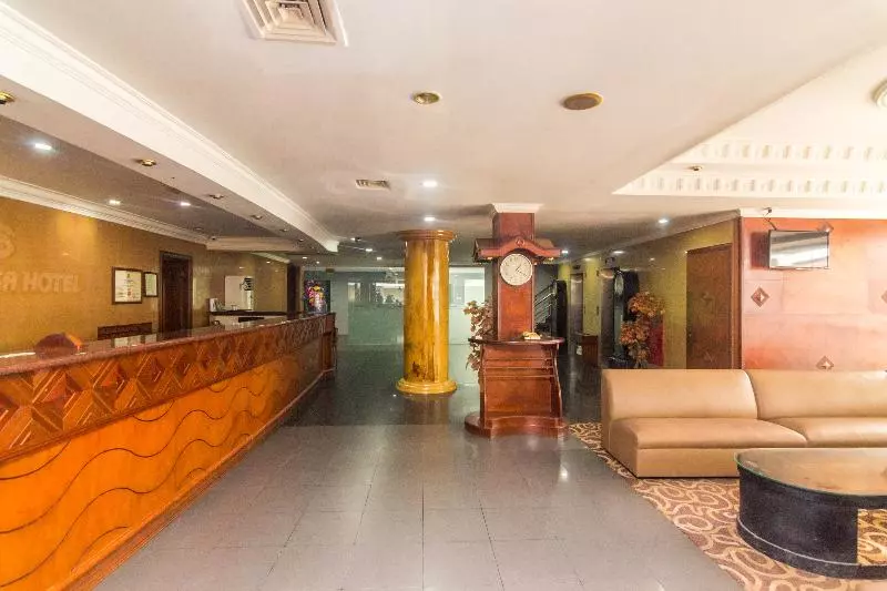 Holly Sentosa Hotel By Oyo Rooms