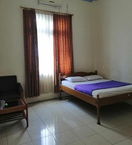 ホテル Asria By Oyo Rooms