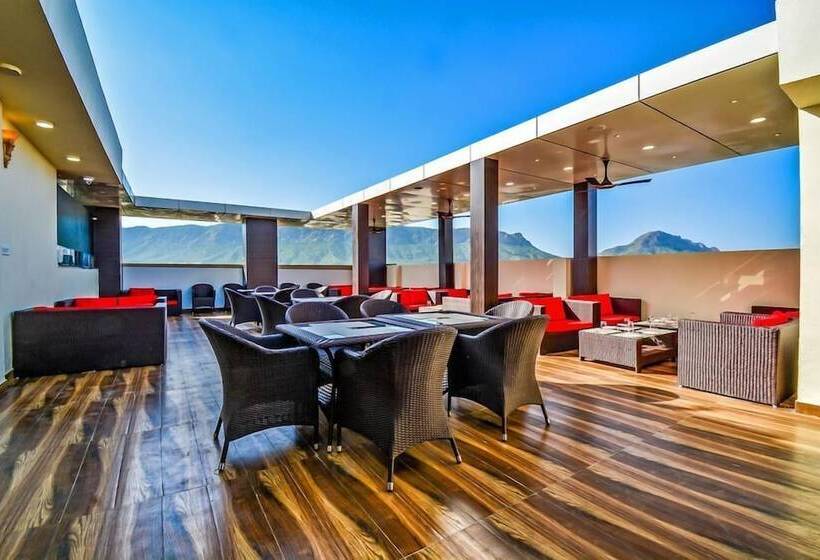 בית מלון כפרי Atlantica Ajmer