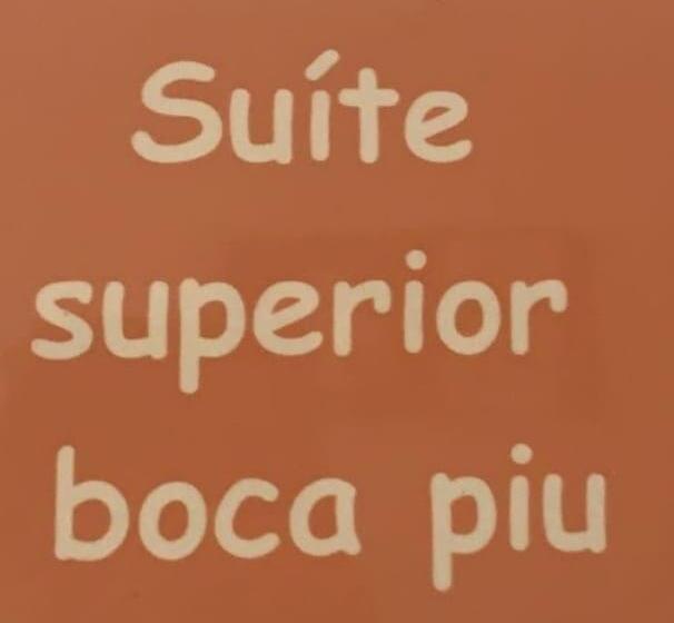 בית מלון כפרי Praia Do Forte Suites