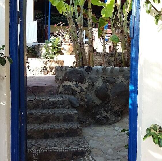 پانسیون Sunu Makane