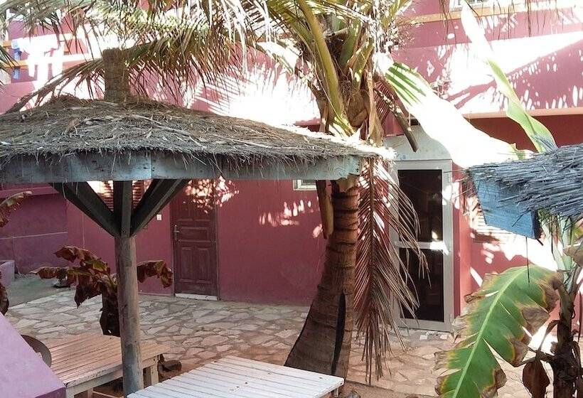 پانسیون Sunu Makane