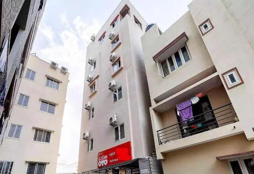 ホテル Ashrey Stays