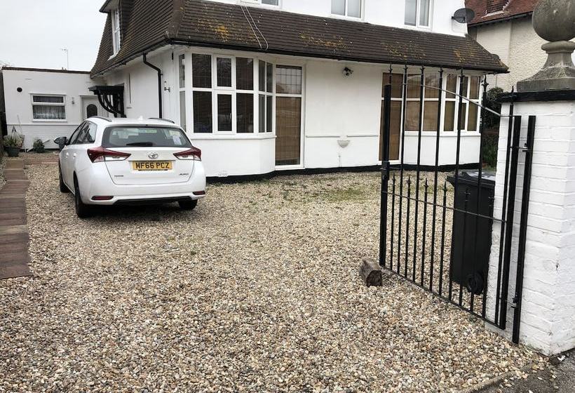 膳宿费 The Premium Margate