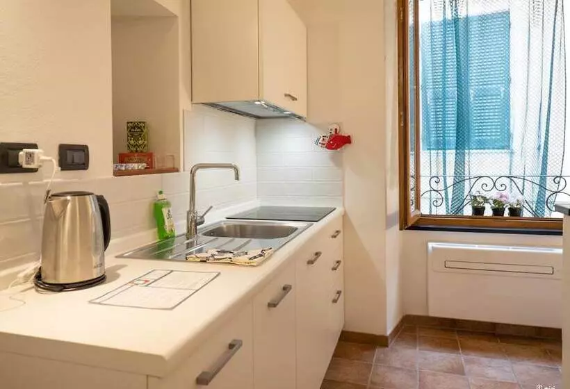 پانسیون Zia Rina Cosy Room